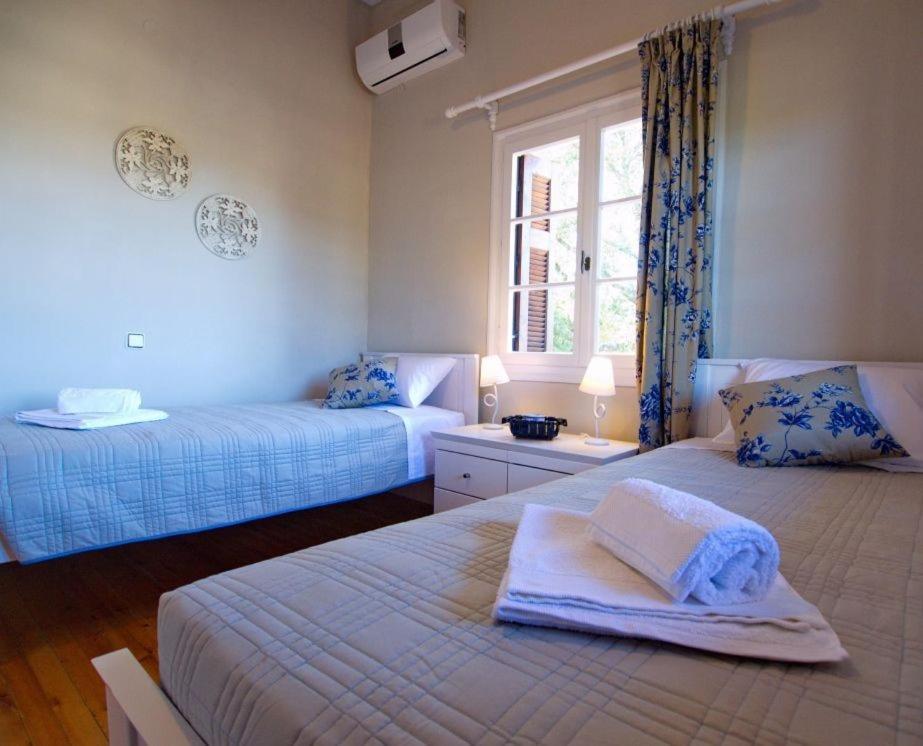 Villa Maragoudi Arménoi Buitenkant foto