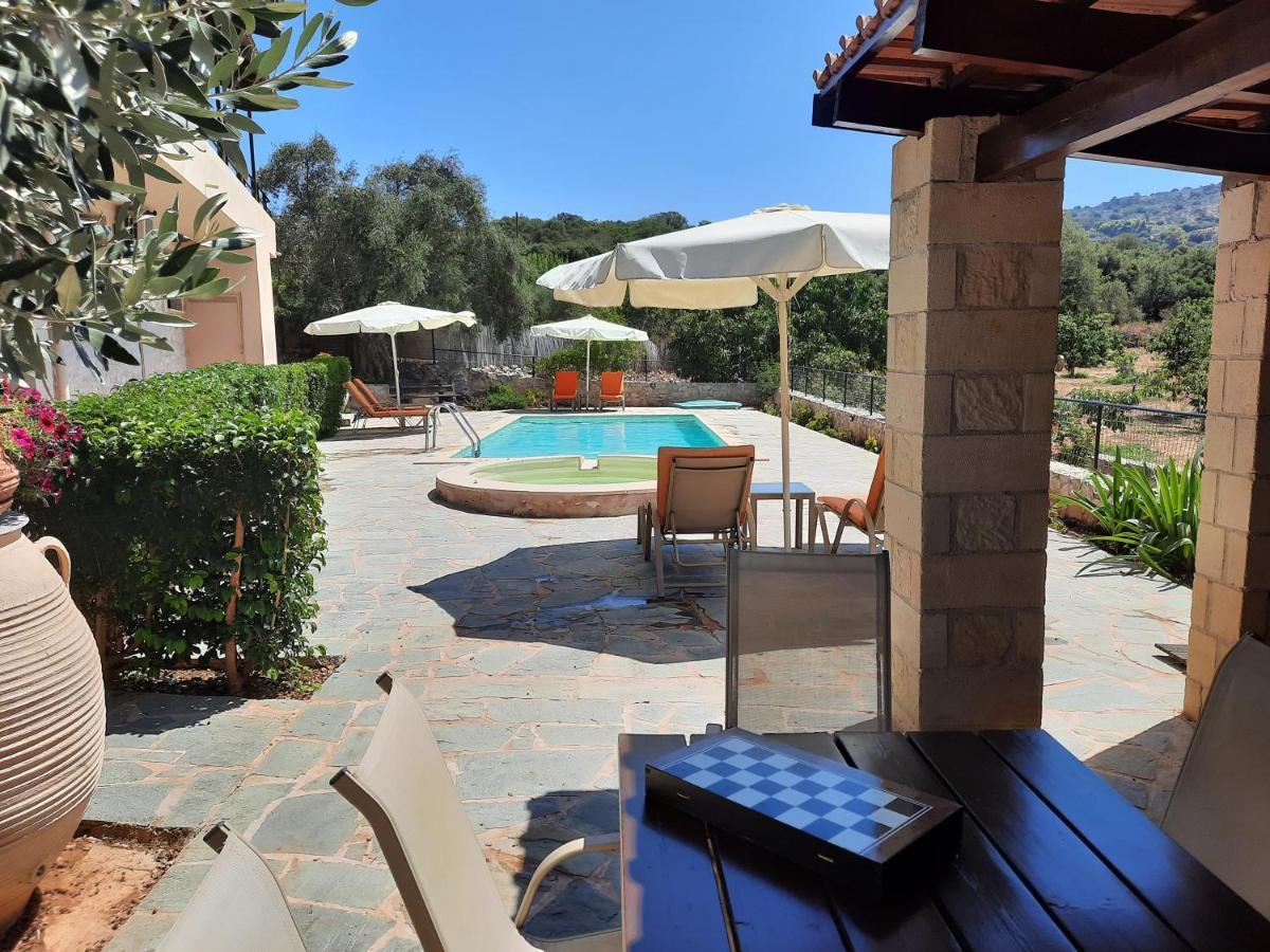 Villa Maragoudi Arménoi Buitenkant foto