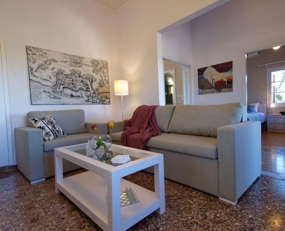 Villa Maragoudi Arménoi Buitenkant foto