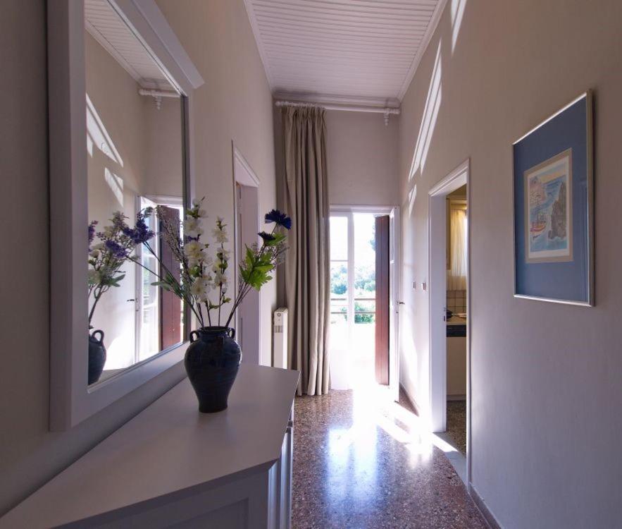 Villa Maragoudi Arménoi Buitenkant foto
